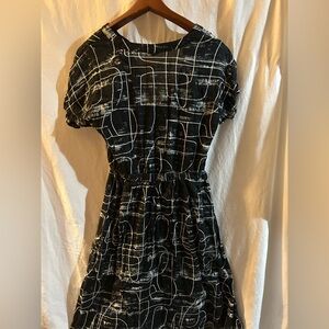 Mossimo Geometric Black White Blue Button Front Dress Pockets Womens L